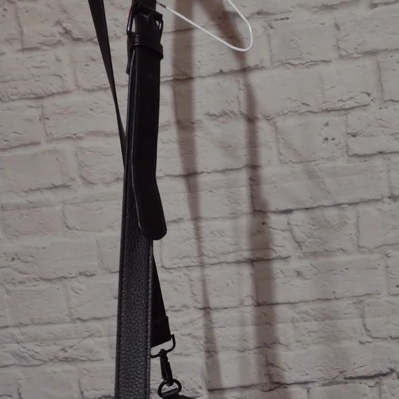 Steve Madden Black Huge Purse - Picture 13 of 15